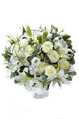 Bouquet with white roses and imperial lilies