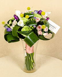 Buchet colorat cu flori mix 