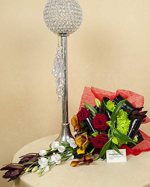 Elegant bouquet with resistant flowers