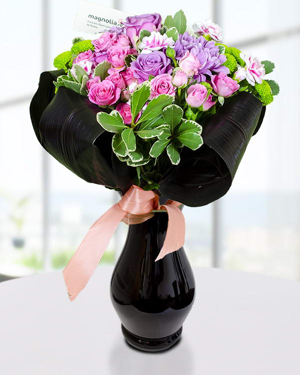Bouquet with pink and green flowers