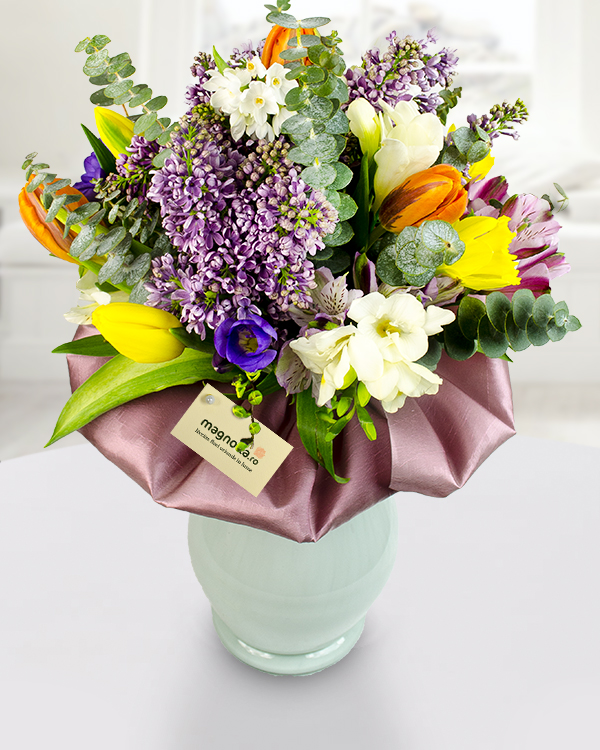 Bouquet of tulips daffodils and hyacinth