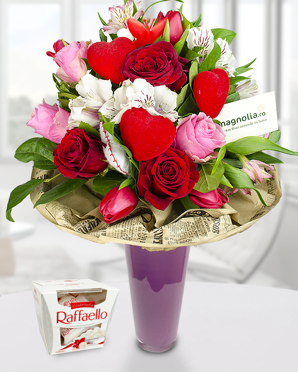Bouquet of pink and red roses and chocolate