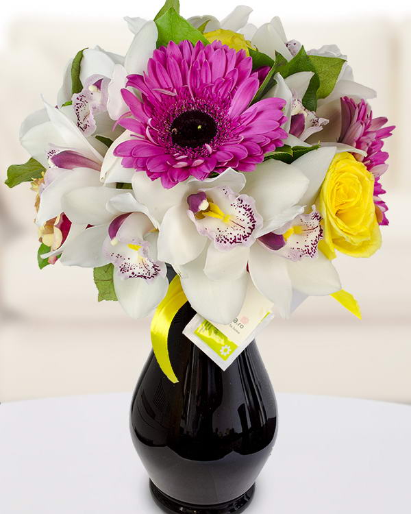 Seasonal bouquet with colored flowers