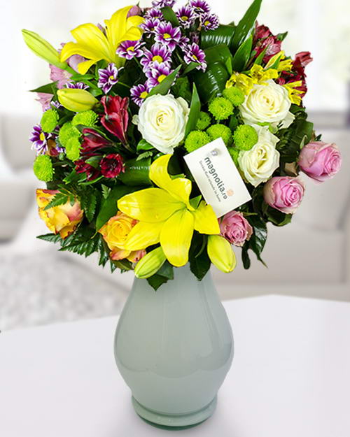 Summer mixed cut flowers bouquet