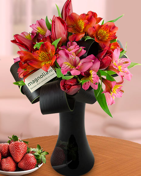 Bouquet of alstroemeria and tulips