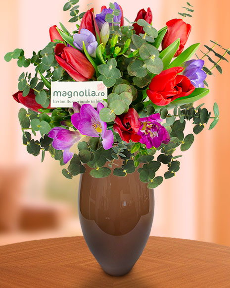 Bouquet of freesias and tulips