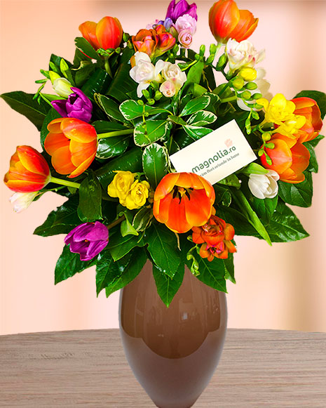 Suave bouquet with freesias and tulips