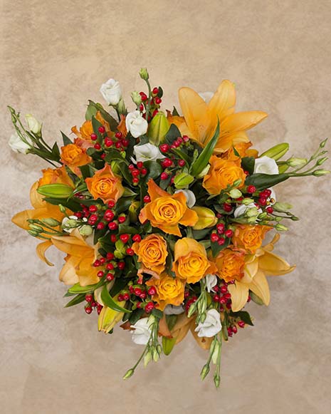 Luxury bouquet with lilies and eustoma 