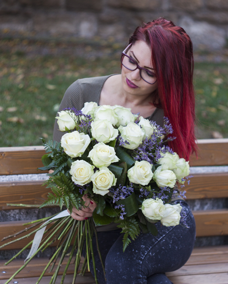 Win her back flower bouquet