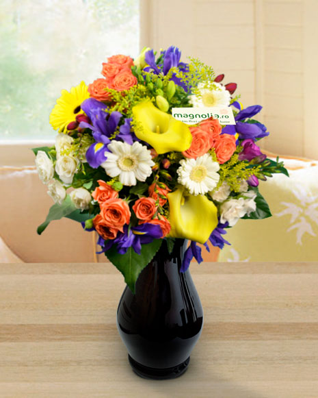 Bouquet of callas, irises and freesias