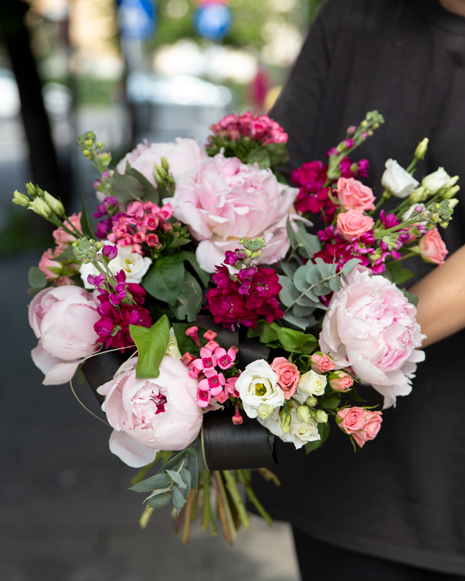 Bouquet of pink peonies