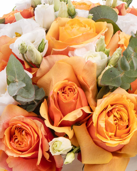 Box with orange roses and eustoma