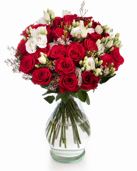 Bouquet with red roses and eustoma