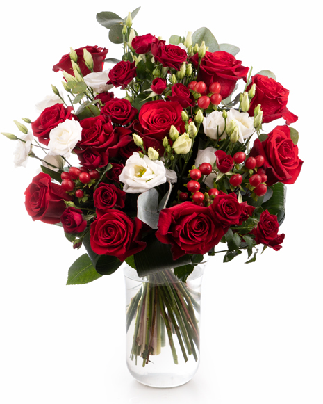Bouquet of red roses and hypericum