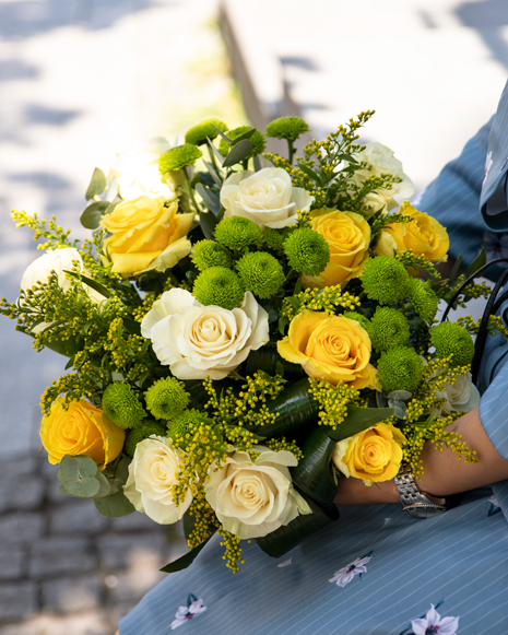 Bouquet with roses and chrysanthemums