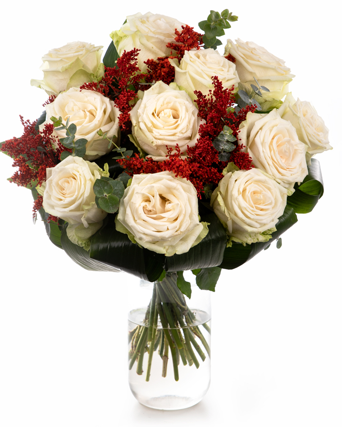 Buchet cu trandafiri albi și solidago