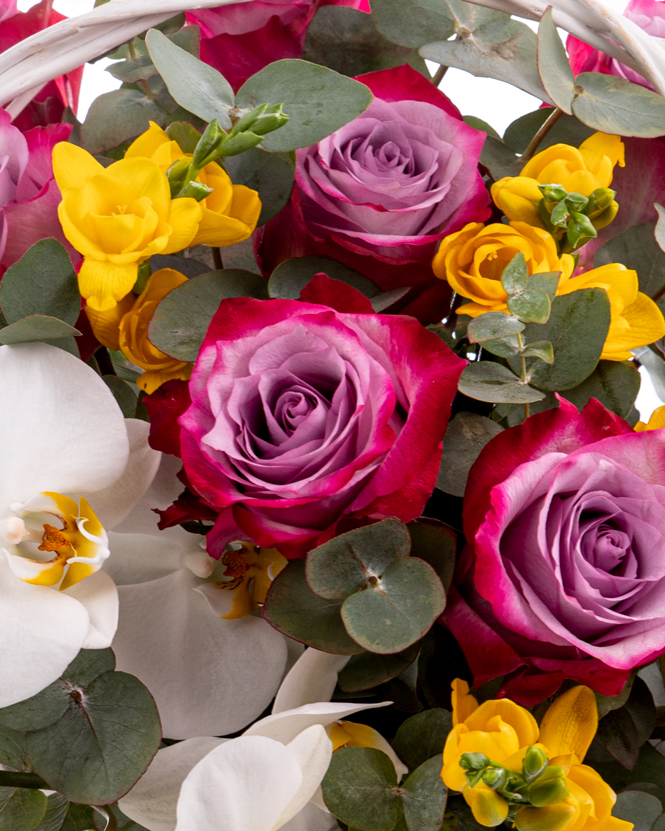 Orchid and roses arrangement