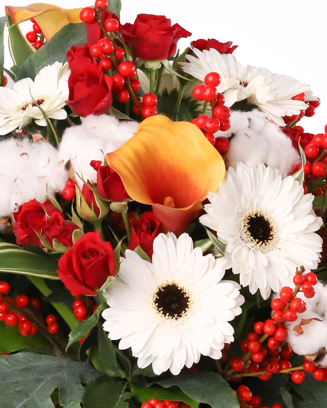 Winter bouquet with gerbera and callas