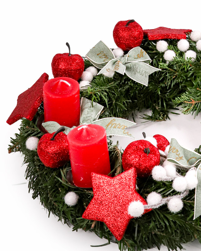 Wreath with candles and bows