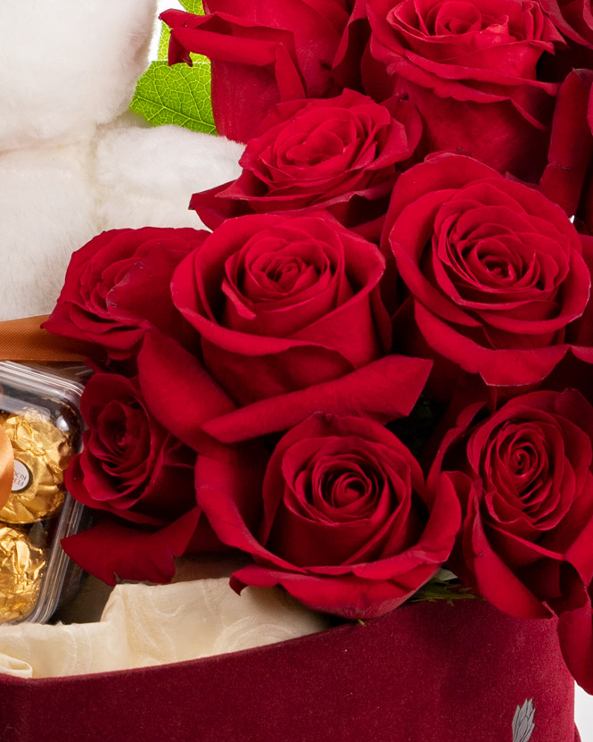 Red roses in heart box