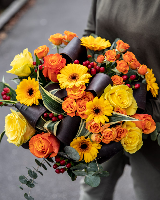 Warm colored bouquet