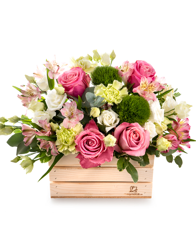 Wooden box with delicate flowers