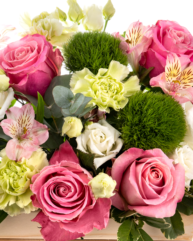 Wooden box with delicate flowers