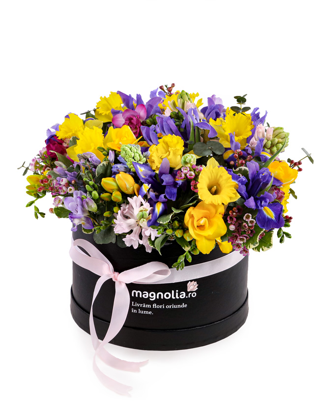 Spring box with perfumed flowers