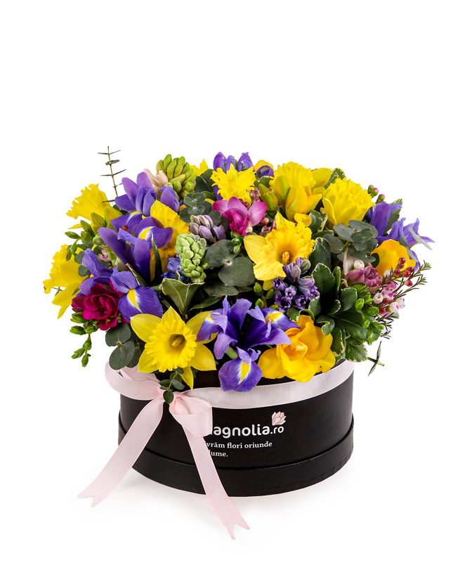 Spring box with perfumed flowers