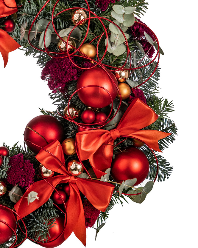 ”Red Velvet” Christmas wreath