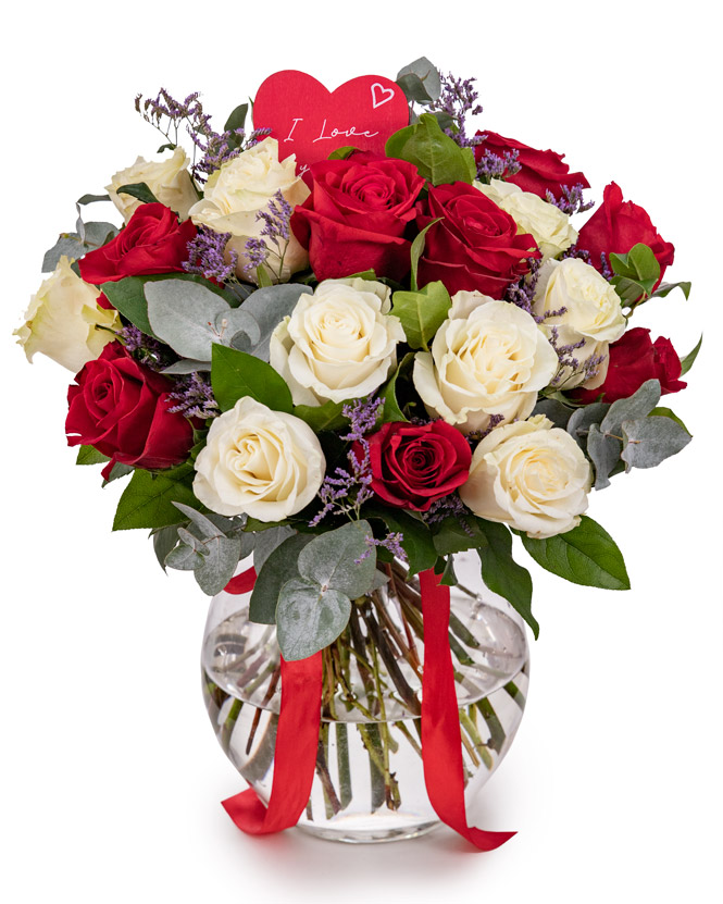 White and red roses bouquet