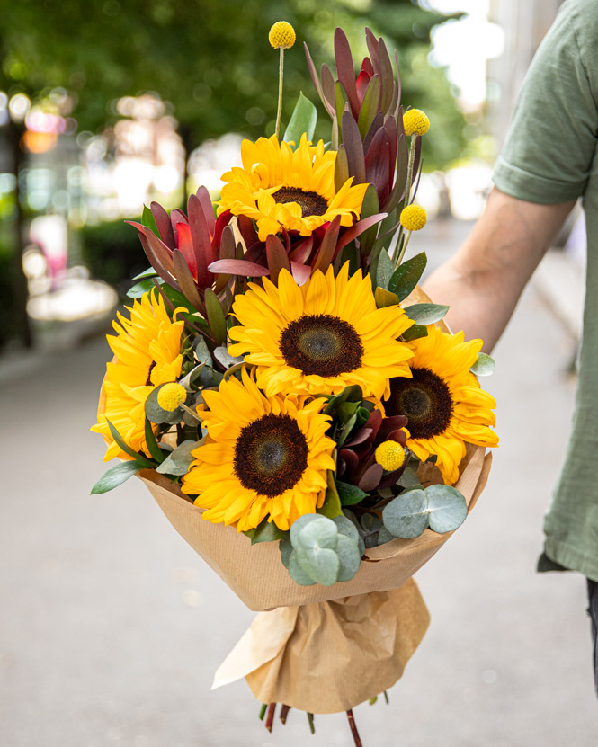 ”Sunset” Sunflower bouquet