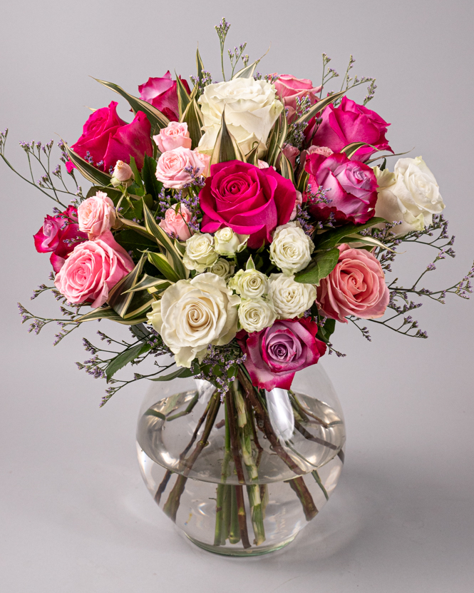 Bouquet of roses in pink shades  