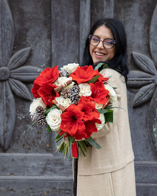 Christmas bouquet with fir cones