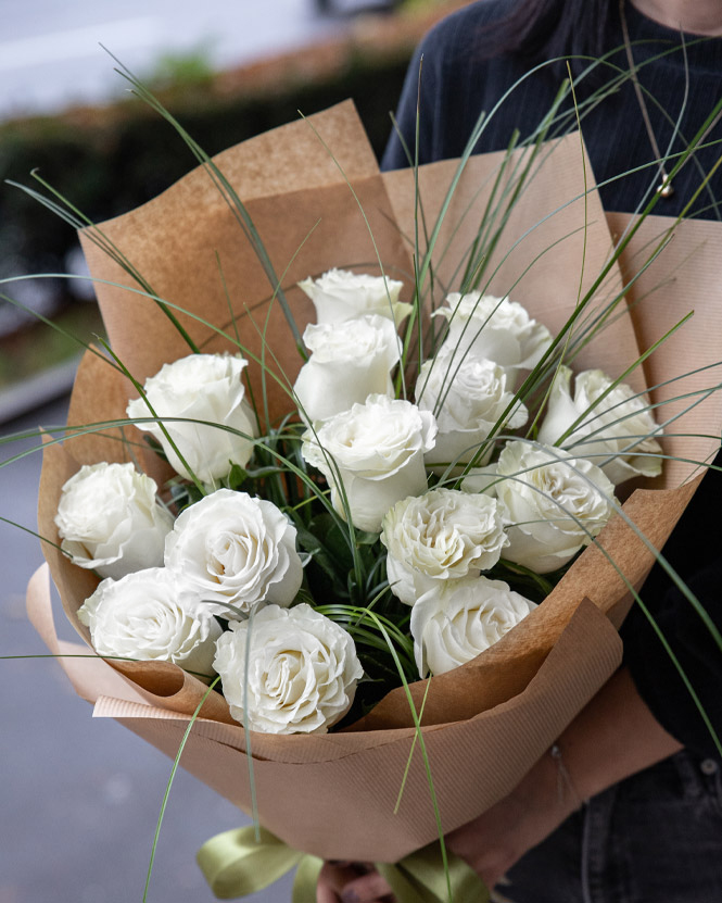 White roses bouquet