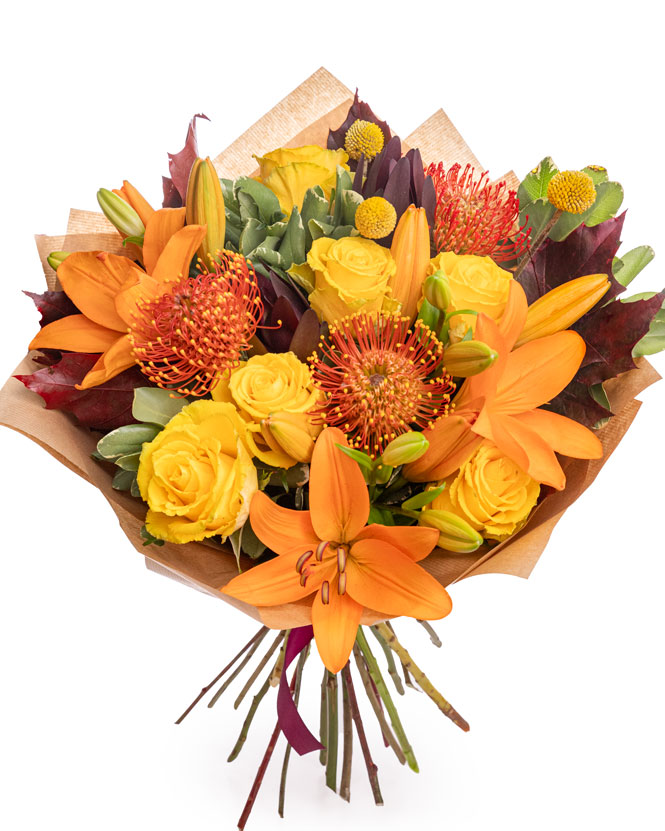 Bouquet with autumn elements