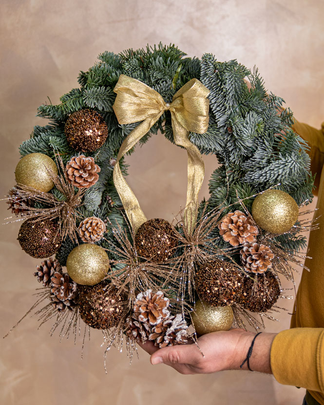 ”Fancy Christmas” door wreath