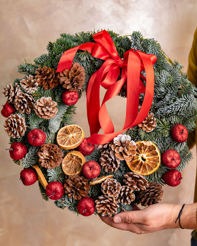 ”Welcome Christmas” door wreath