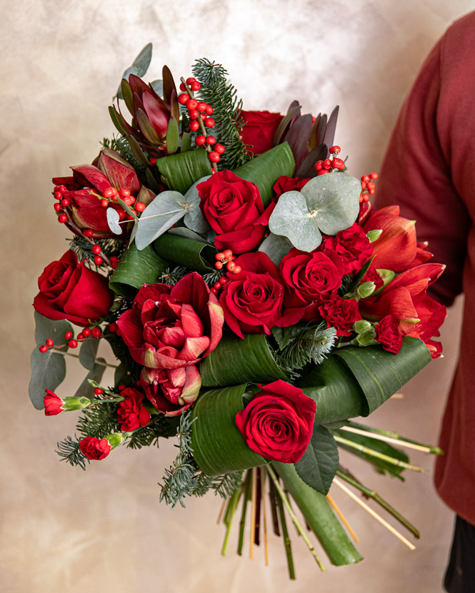 Winter bouquet with Amaryllis