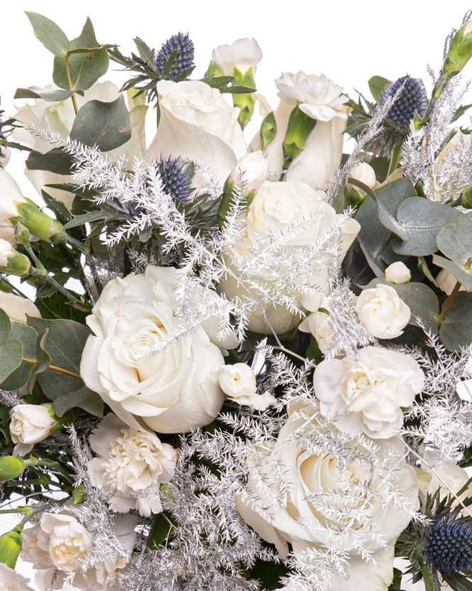 Buchet clasic cu flori albe