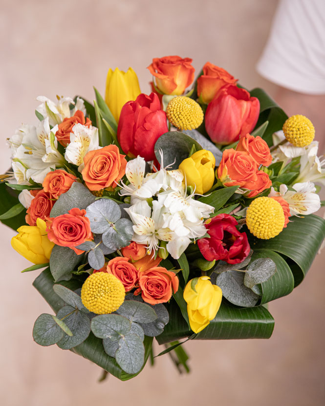 Colorful Spring flowers bouquet