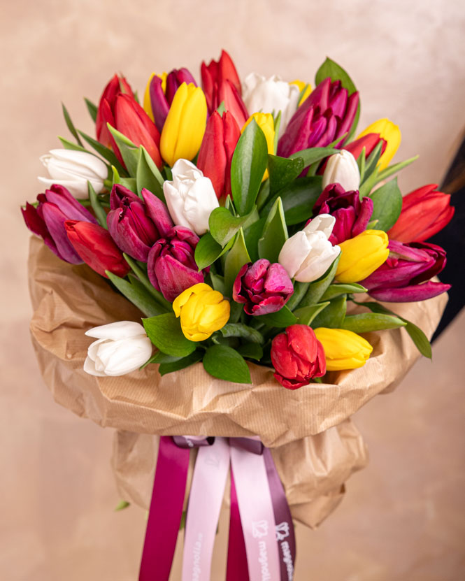 Multicolored tulips bouquet