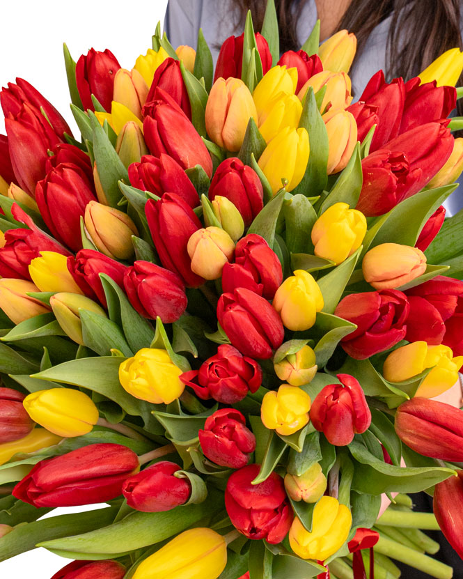 101 tulip bouquet