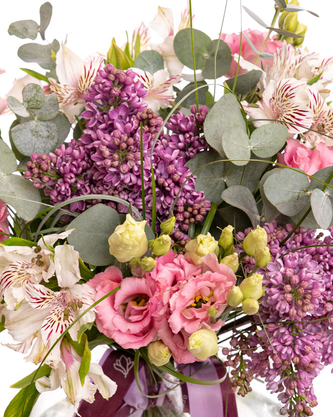 Buchet cu liliac