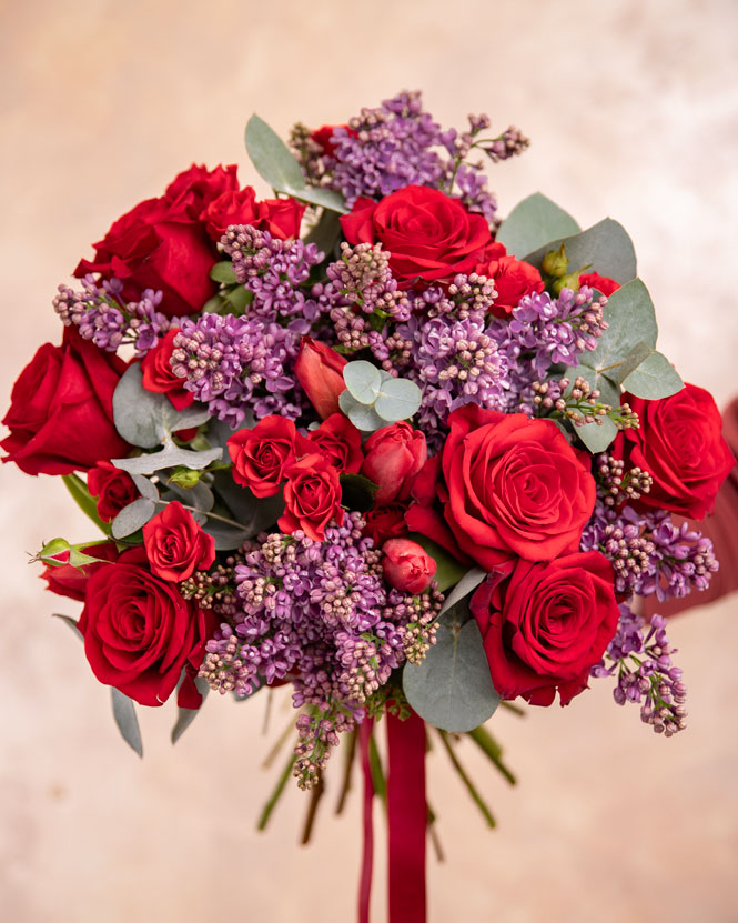 Lilac and red rose bouquet