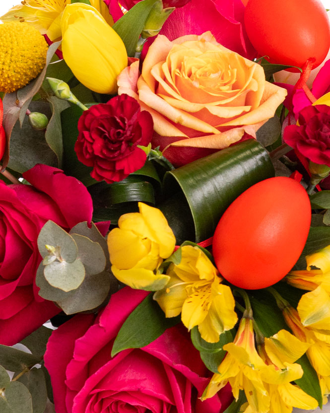 Easter table arrangement