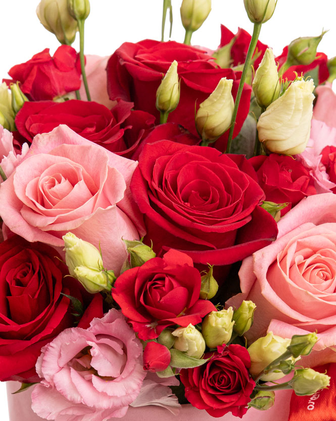 ”Pink Passion” arrangement with red and pink roses