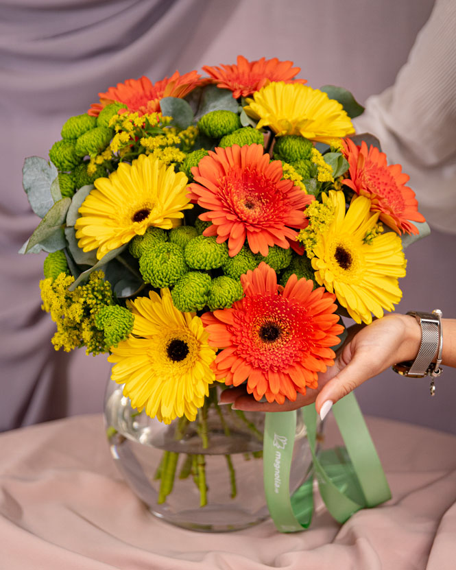Buchet crizanteme si gerbera