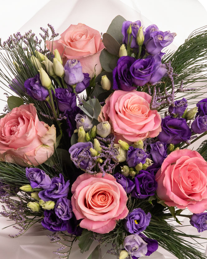 Buchet trandafiri roz 