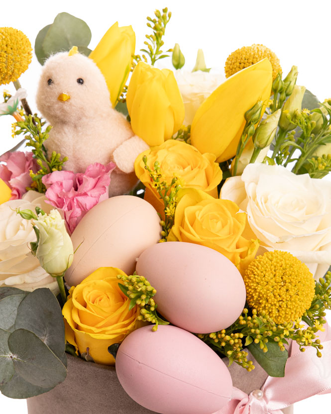 Bright Easter Arrangement